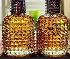 Sri Lankan Sandalwood Oil